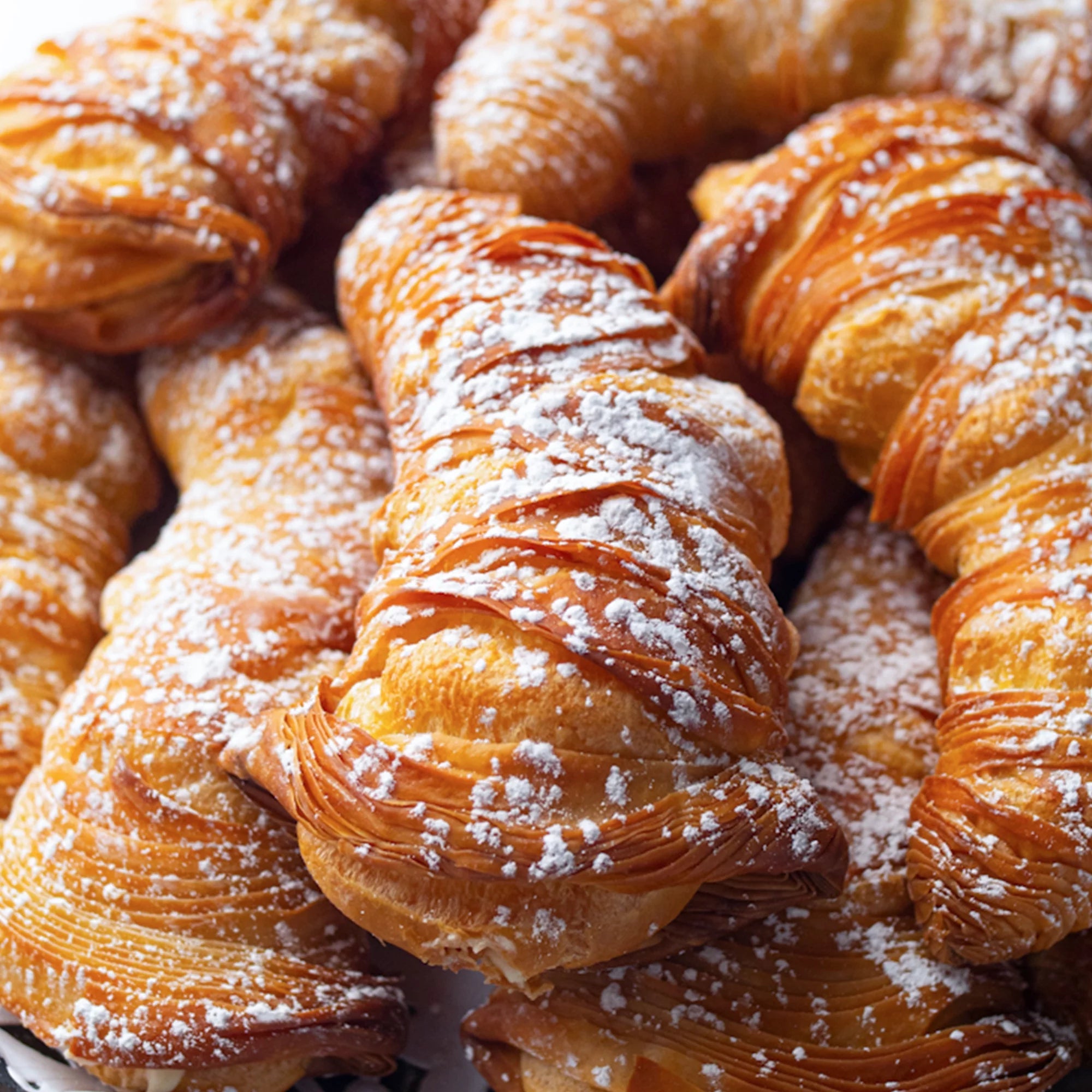Carlo's Bakery Lobster Tails (8 Pack) Italian Pastry N776