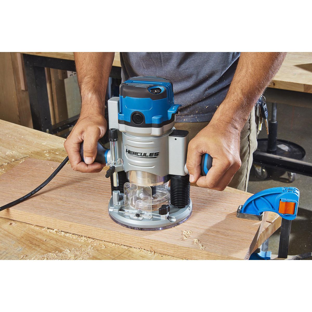 HERCULES 12 Amp Variable-Speed Fixed Base Router with Plunge Base Kit Q352