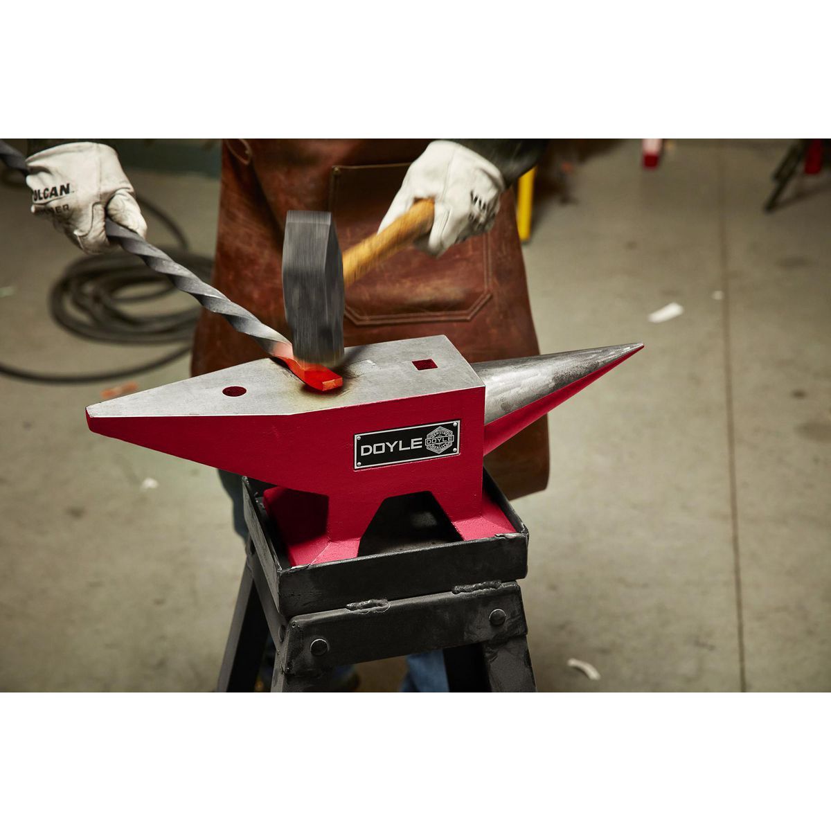 DOYLE 65 lb. Cast Steel Anvil P172