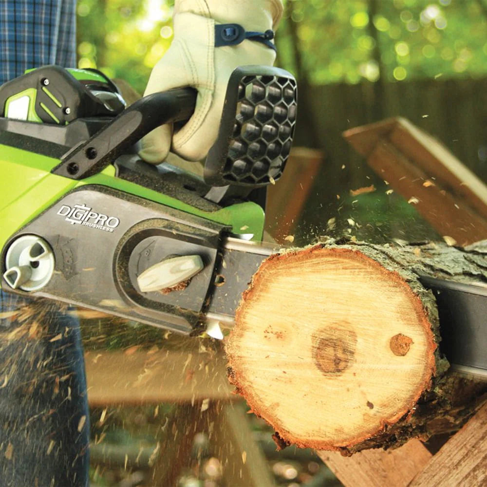 Greenworks 40V 16" Brushless Cordless Chainsaw with Battery and Charger T3142