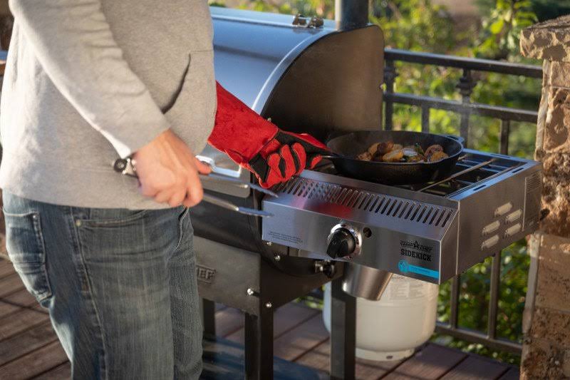 Camp Chef Woodwind SG 24 Pellet Grill with Sidekick X62455