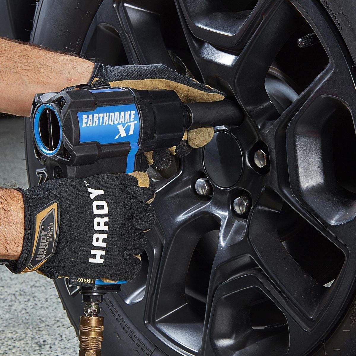 EARTHQUAKE XT 1/2 in. Composite Air Impact Wrench, Twin Hammer, 1200 ft-lbs E2479
