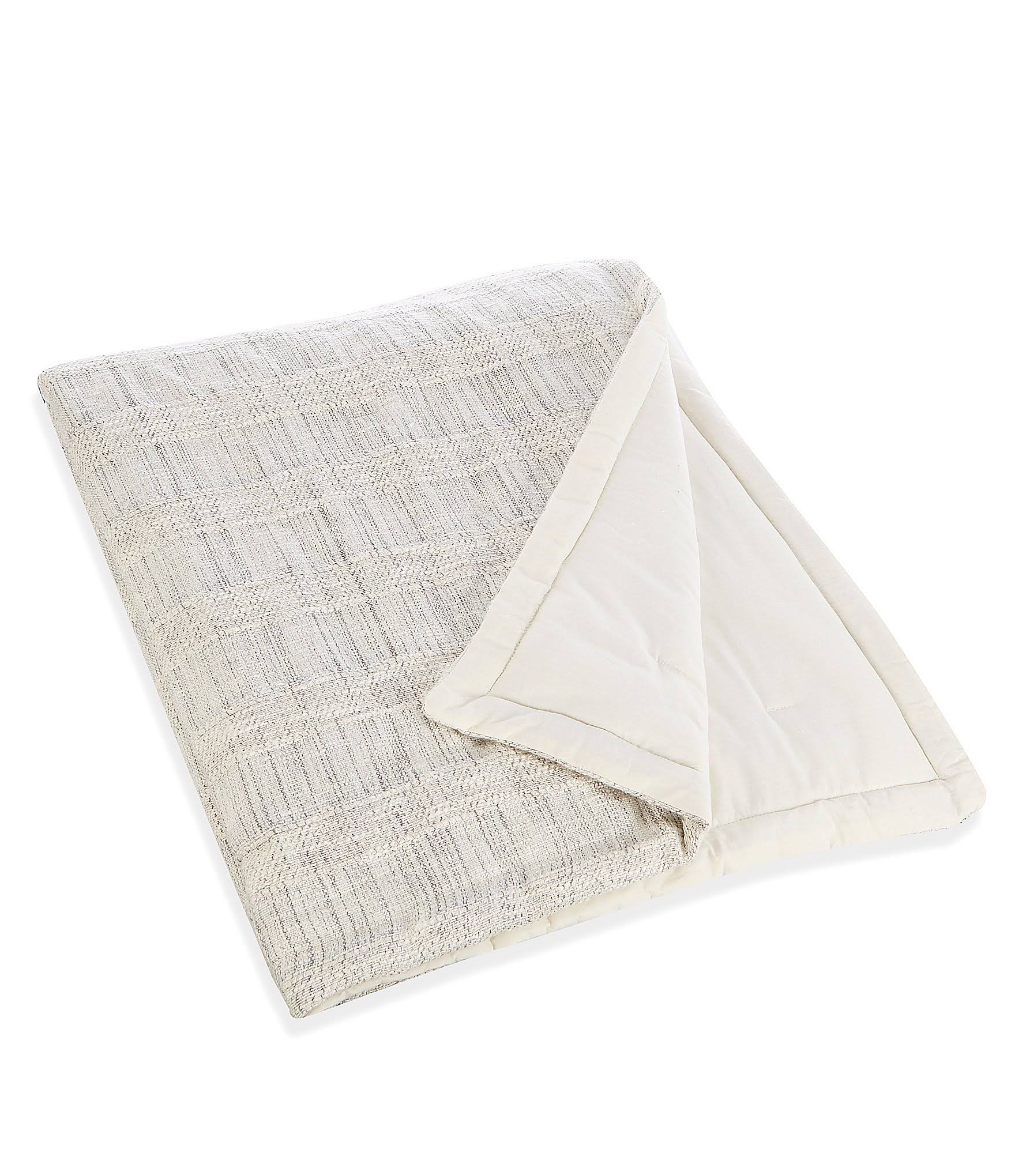 Southern Living Simplicity Collection Bradley Comforter Full/Queen D21223