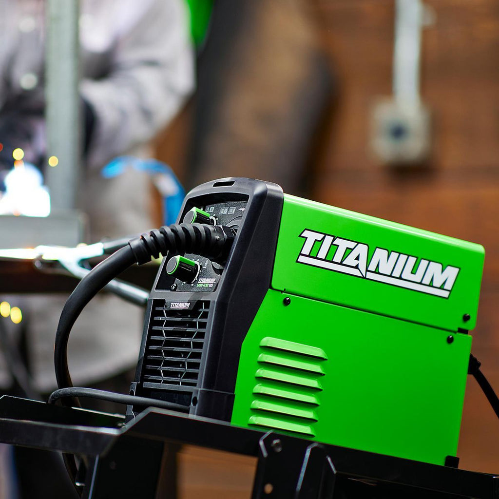 TITANIUM Easy-Flux 125 Amp Welder M914823