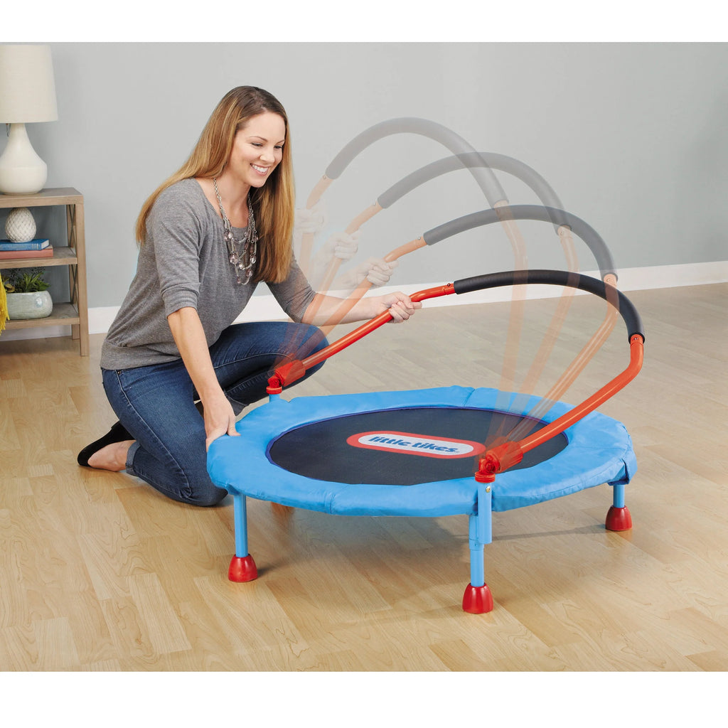 Little Tikes Easy Store 3-Foot Trampoline with Hand Rail, Blue W4103