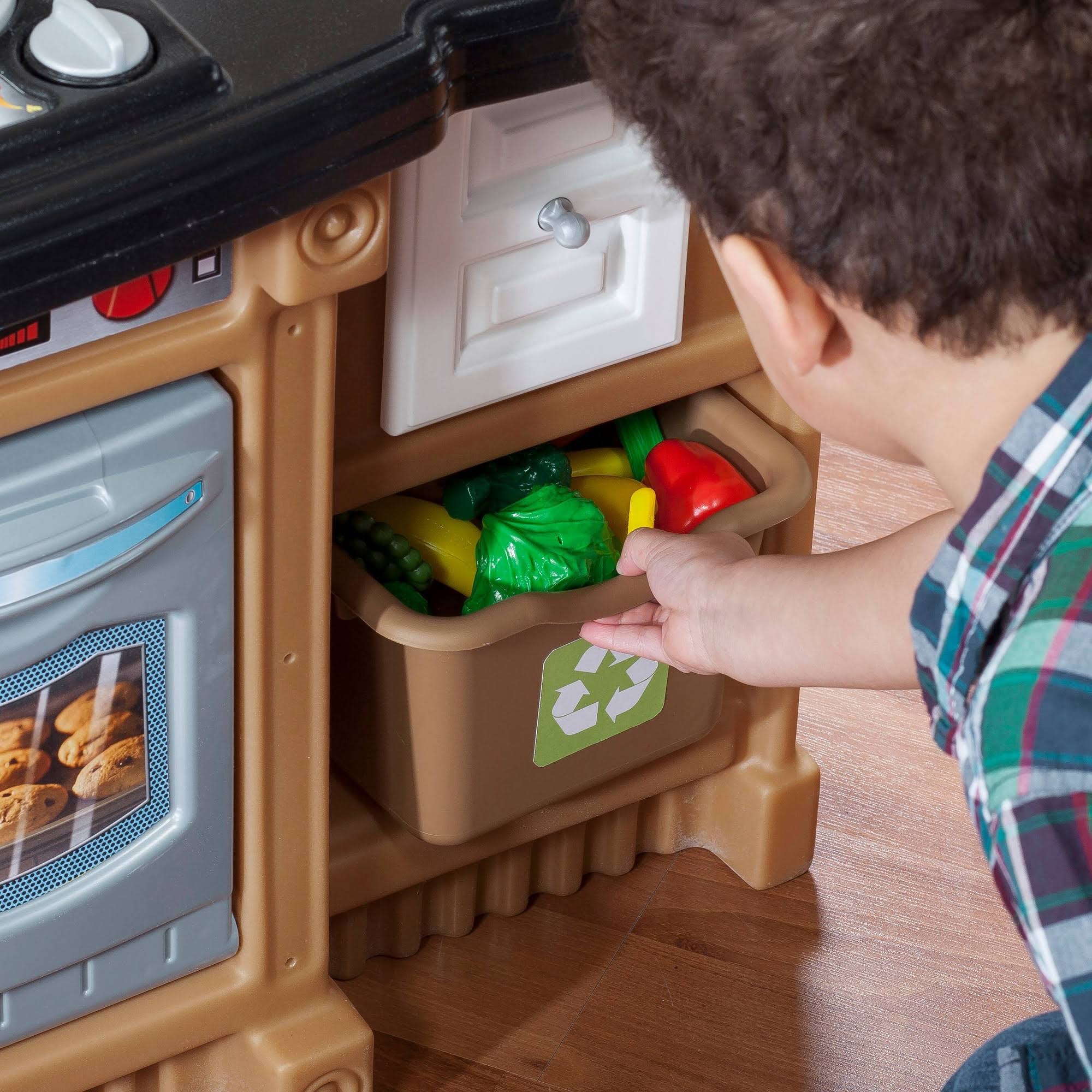 Step2 Lifestyle Custom Kitchen Playset J9649