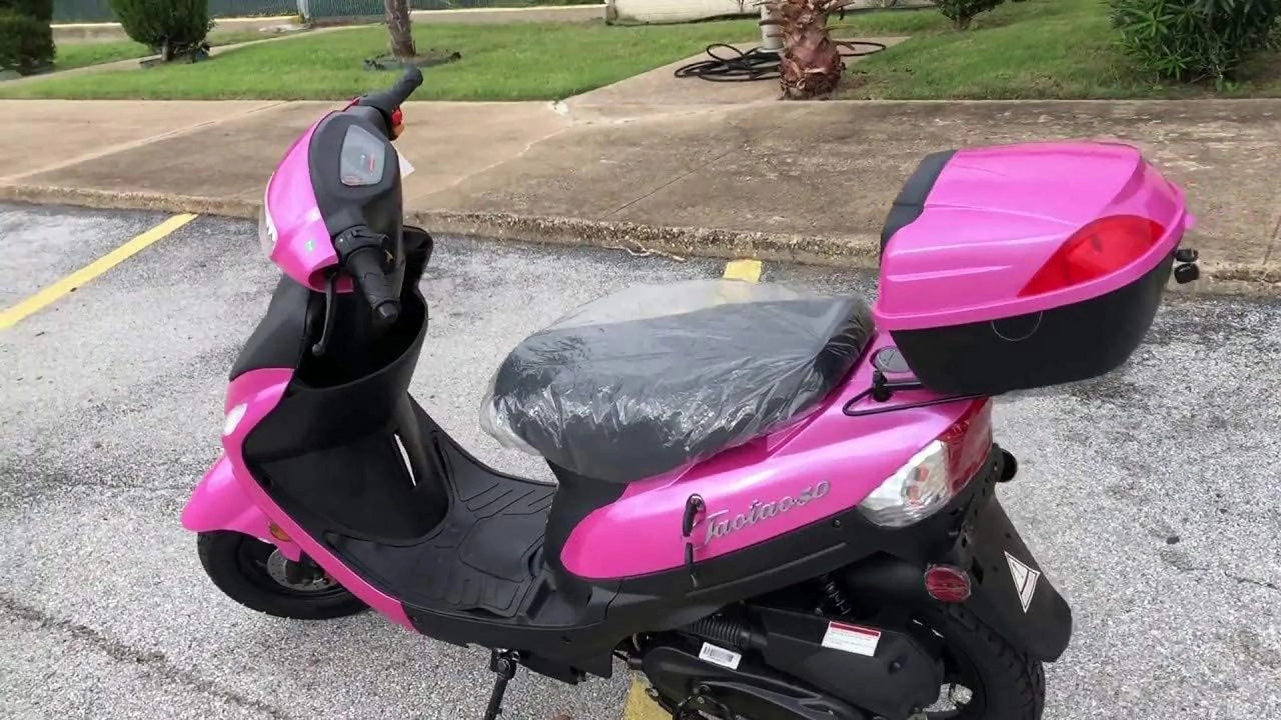 HHH 49cc Gas Automatic Scooter Moped MP50-02 with Trunk Sporty Pink C526989