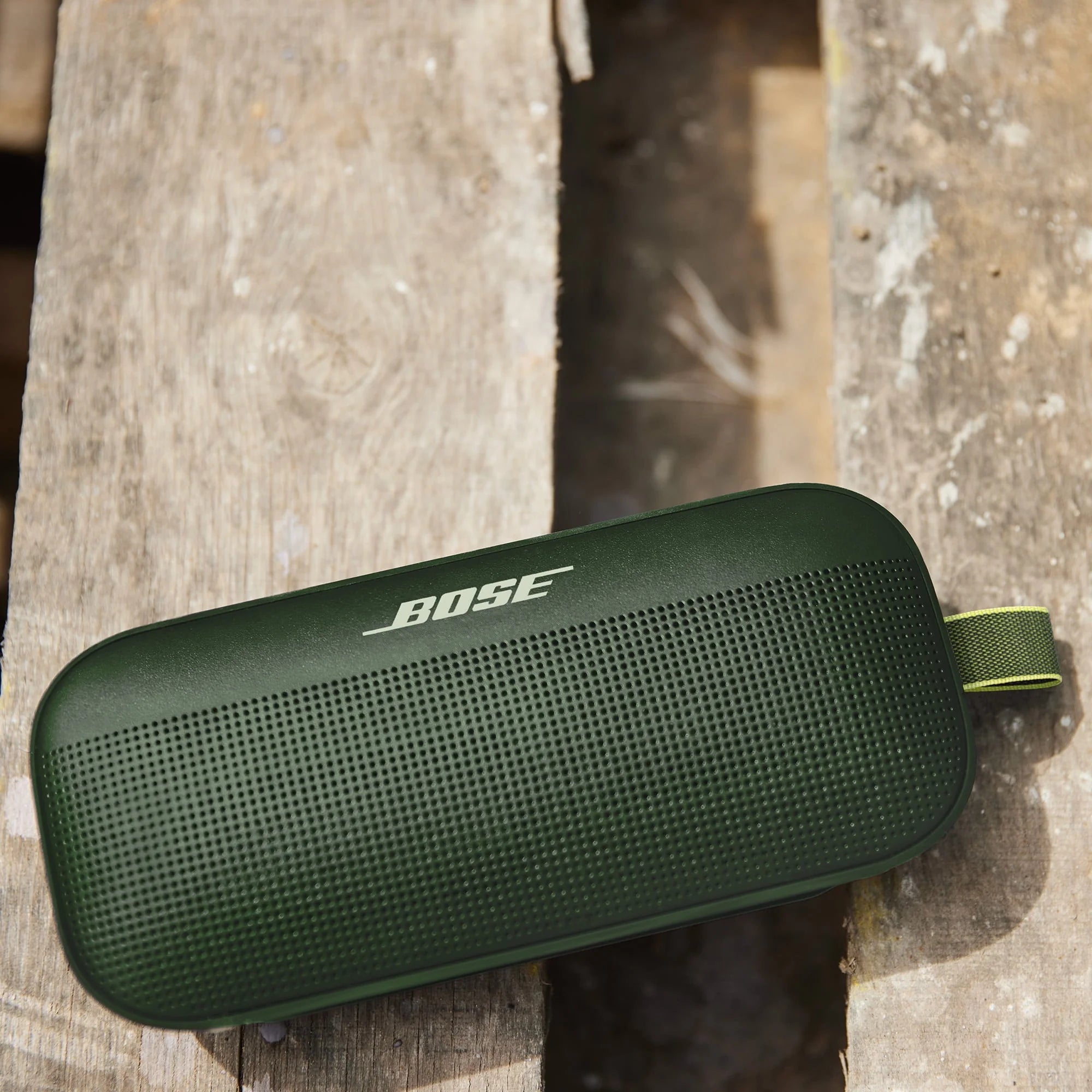 Bose SoundLink Flex Wireless Waterproof Bluetooth Speaker, Black H706
