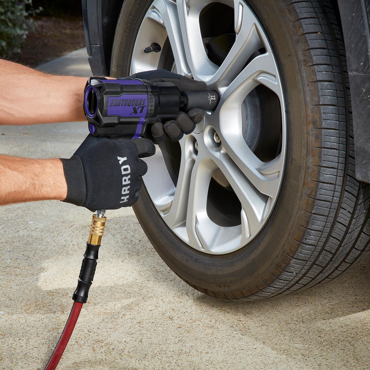EARTHQUAKE XT 1/2 in. Composite Air Impact Wrench, Twin Hammer, 1200 ft-lbs E2479