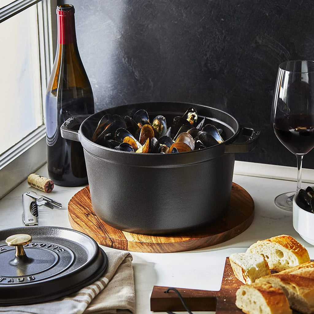 Matte Black Cast Iron Dutch Oven 5-qt Tall Cocotte Made in France S79006