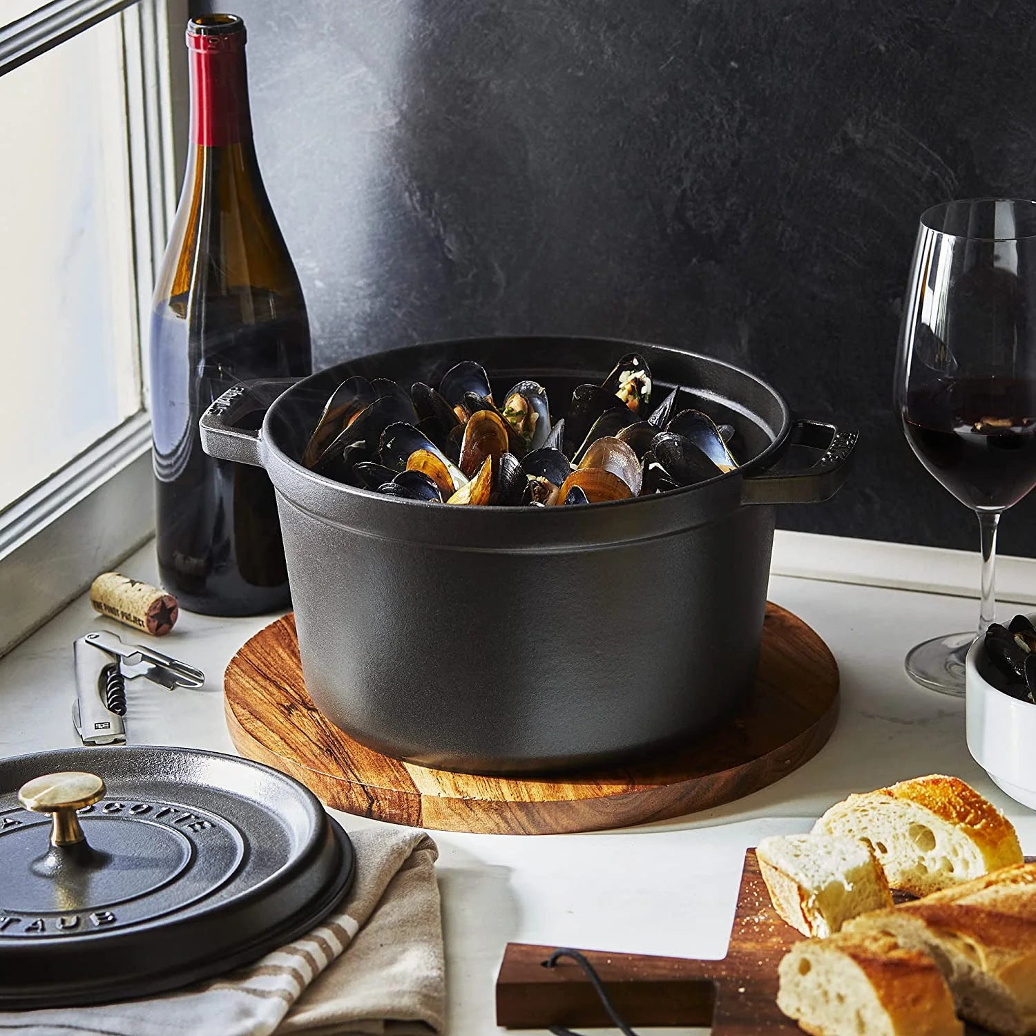 Matte Black Cast Iron Dutch Oven 5-qt Tall Cocotte Made in France S79006
