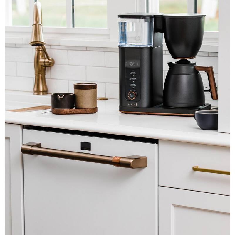 10 Cup Matte Black Drip Coffee Maker with Thermal Carafe X313