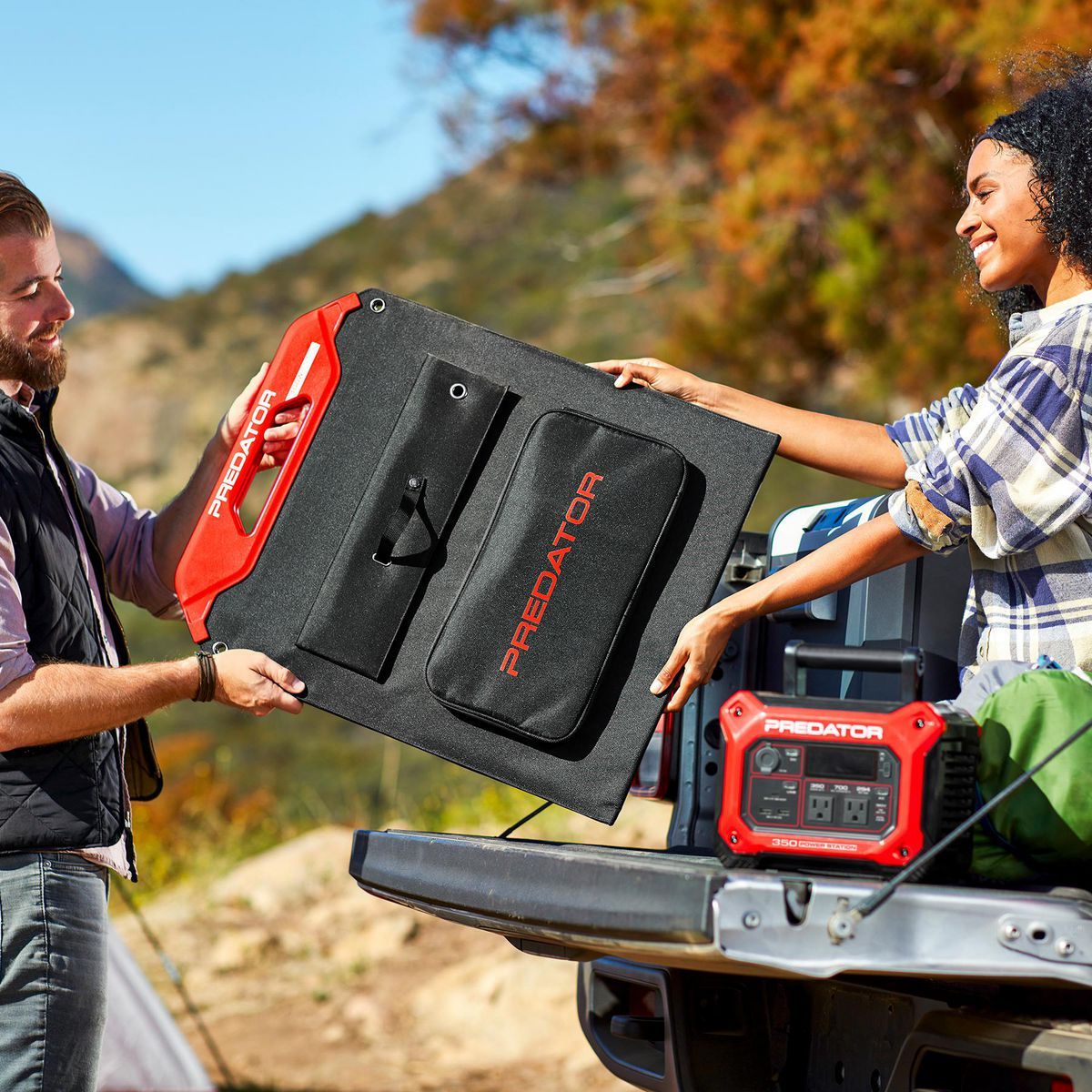 PREDATOR 100 Watt Foldable Solar Panel K4402