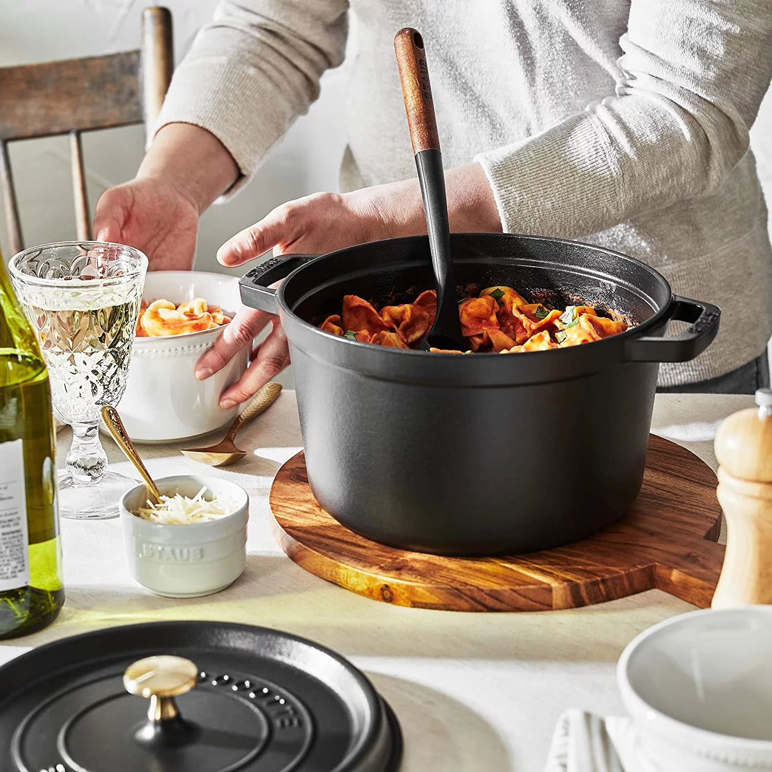 Matte Black Cast Iron Dutch Oven 5-qt Tall Cocotte Made in France S79006