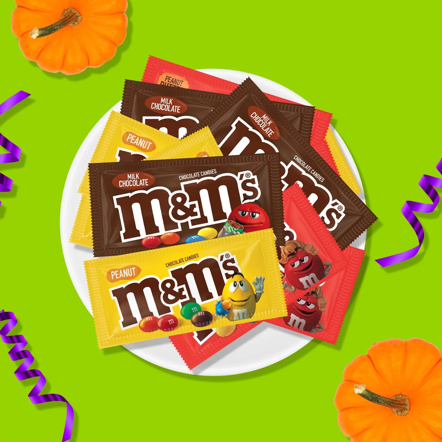 M&M's Full Size Halloween Chocolate Candy Bars 18ct Box E99576
