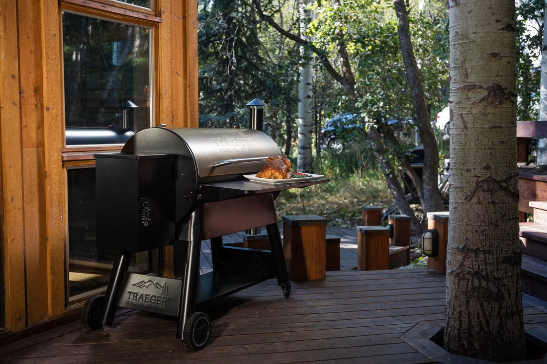 Traeger Pro 34 Wood Pellet Grill and Smoker, Bronze B87670