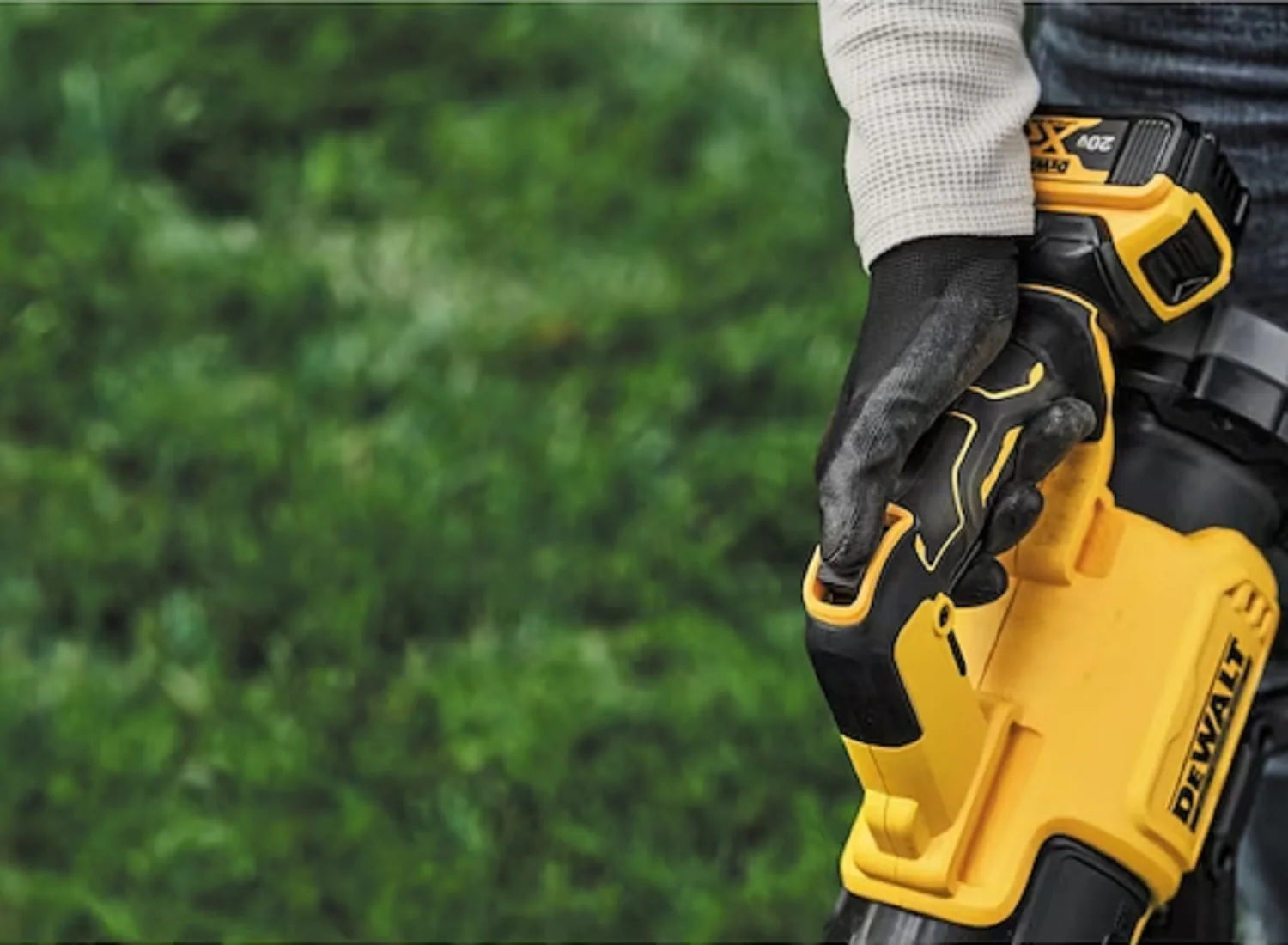 Dewalt 20V Max XR Cordless Brushless Handheld Blower J3197