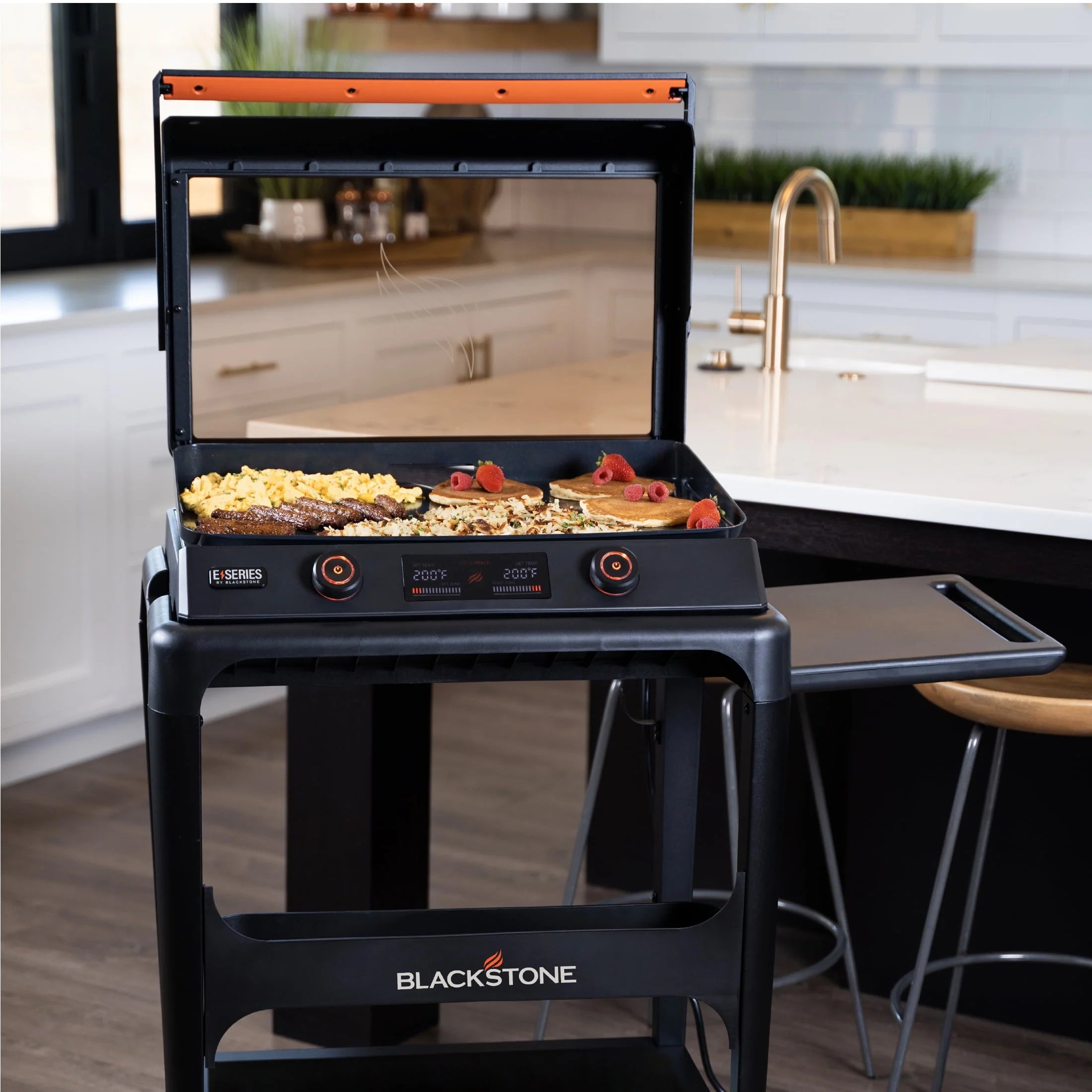 Blackstone E-Series 22 Electric Tabletop Griddle with Prep Cart Y9210