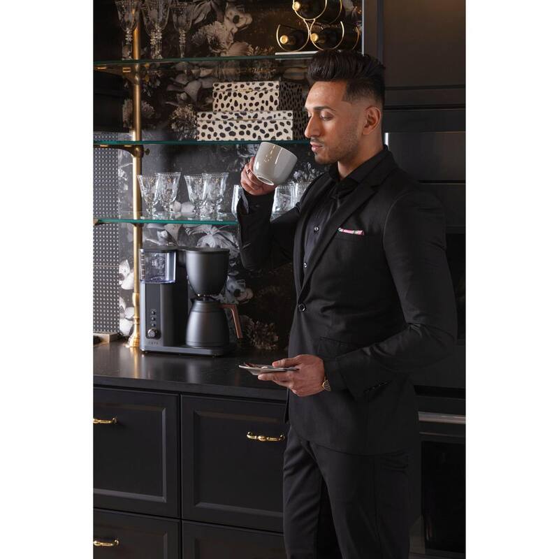 10 Cup Matte Black Drip Coffee Maker with Thermal Carafe X313