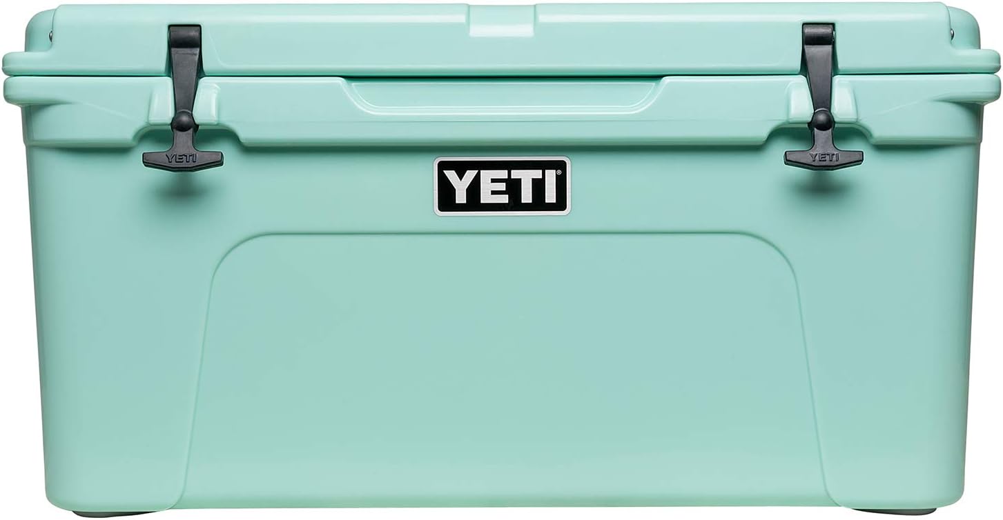 YETI Tundra 65 Cooler Q344