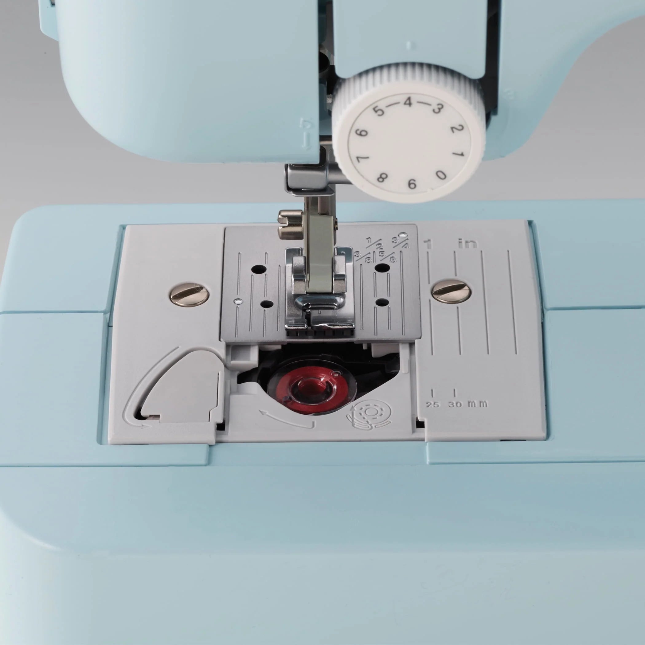 Brother LX3817 17-Stitch Portable Sewing Machine, White F765