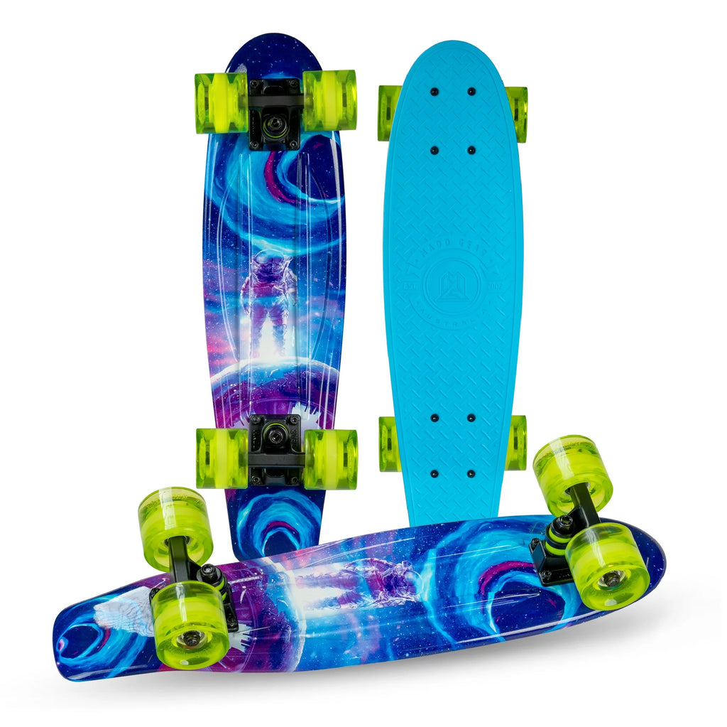 Madd Gear 22" Retro Mini Cruiser Skateboard L2754