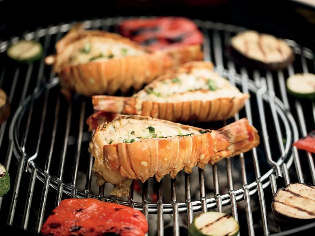 Weber Master-Touch Charcoal Grill 22-Inch Black W508836