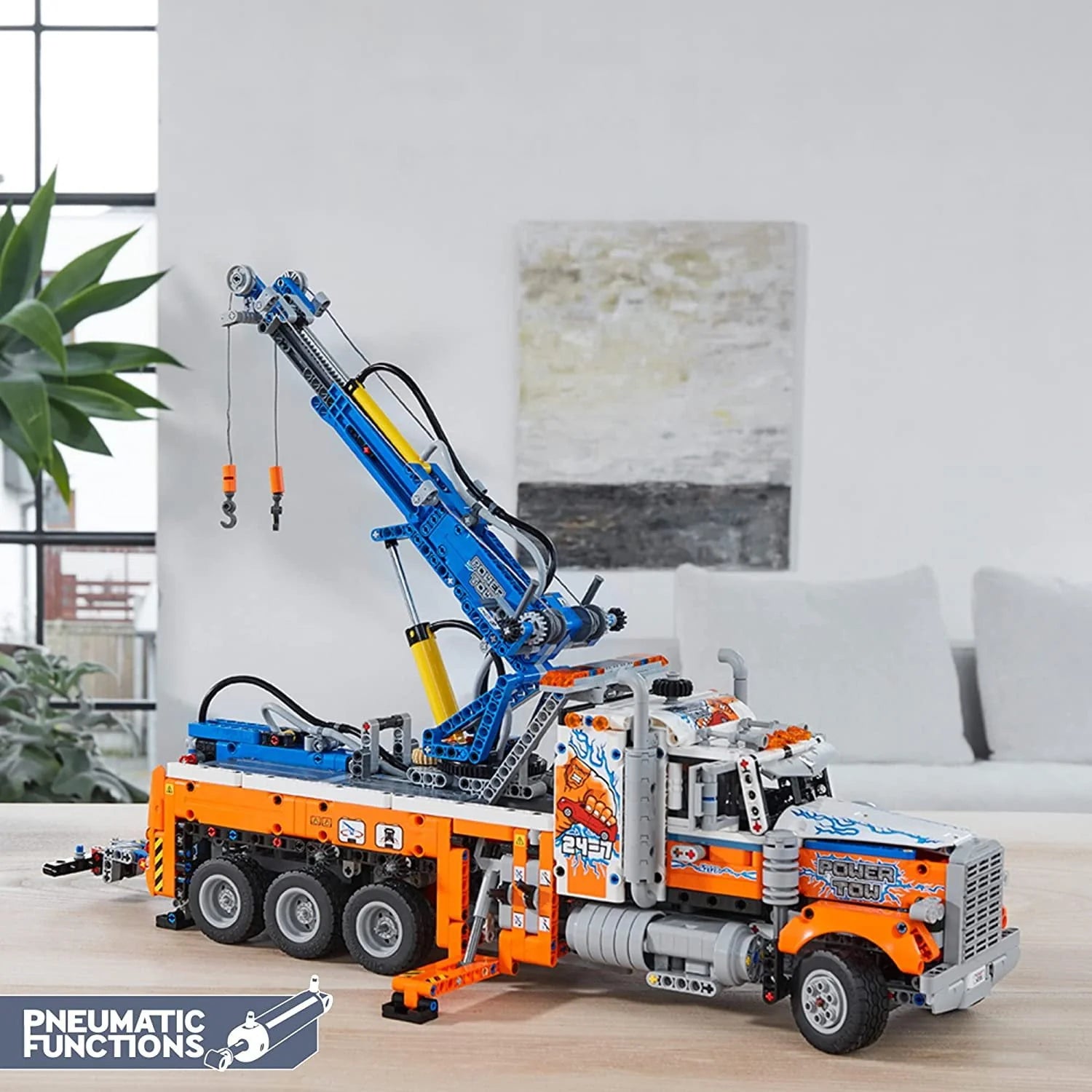 LEGO Technic Heavy-Duty Tow Truck 42128 with Crane T685236