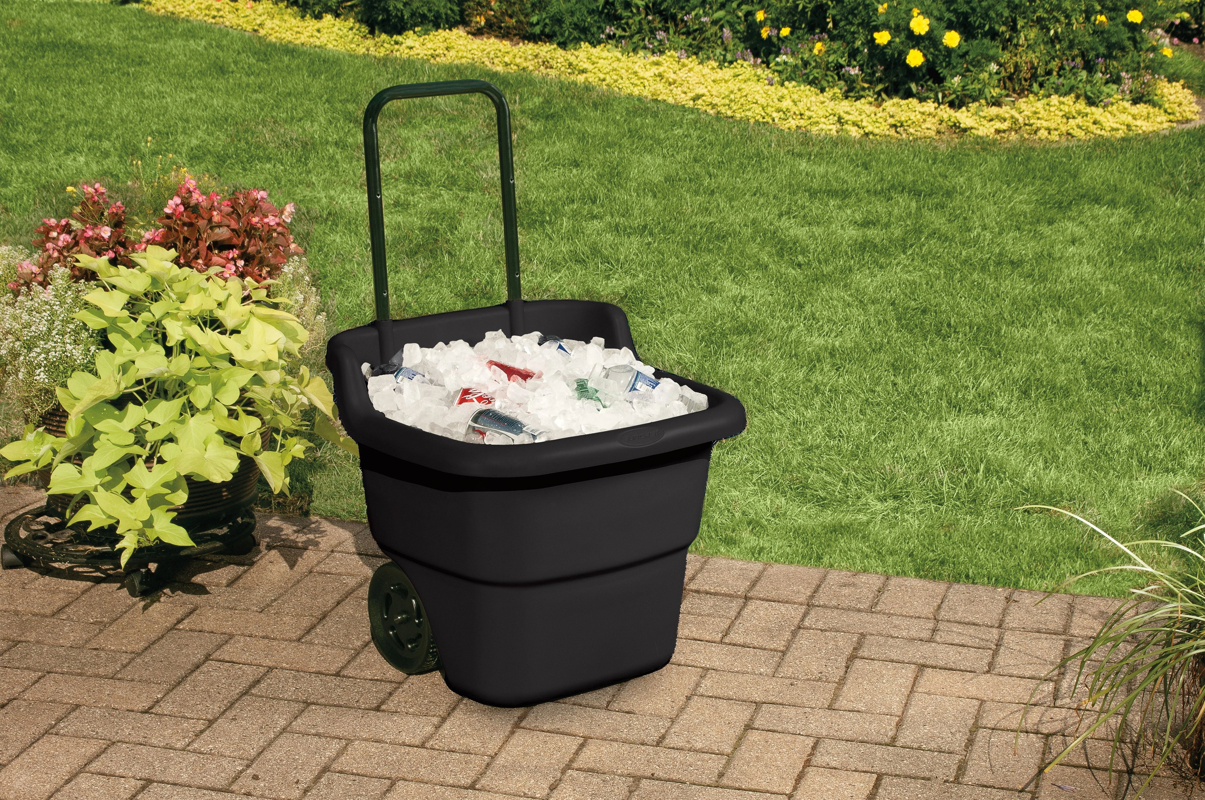 Suncast 15 Gallon Resin Rolling Lawn and Utility Cart A441882