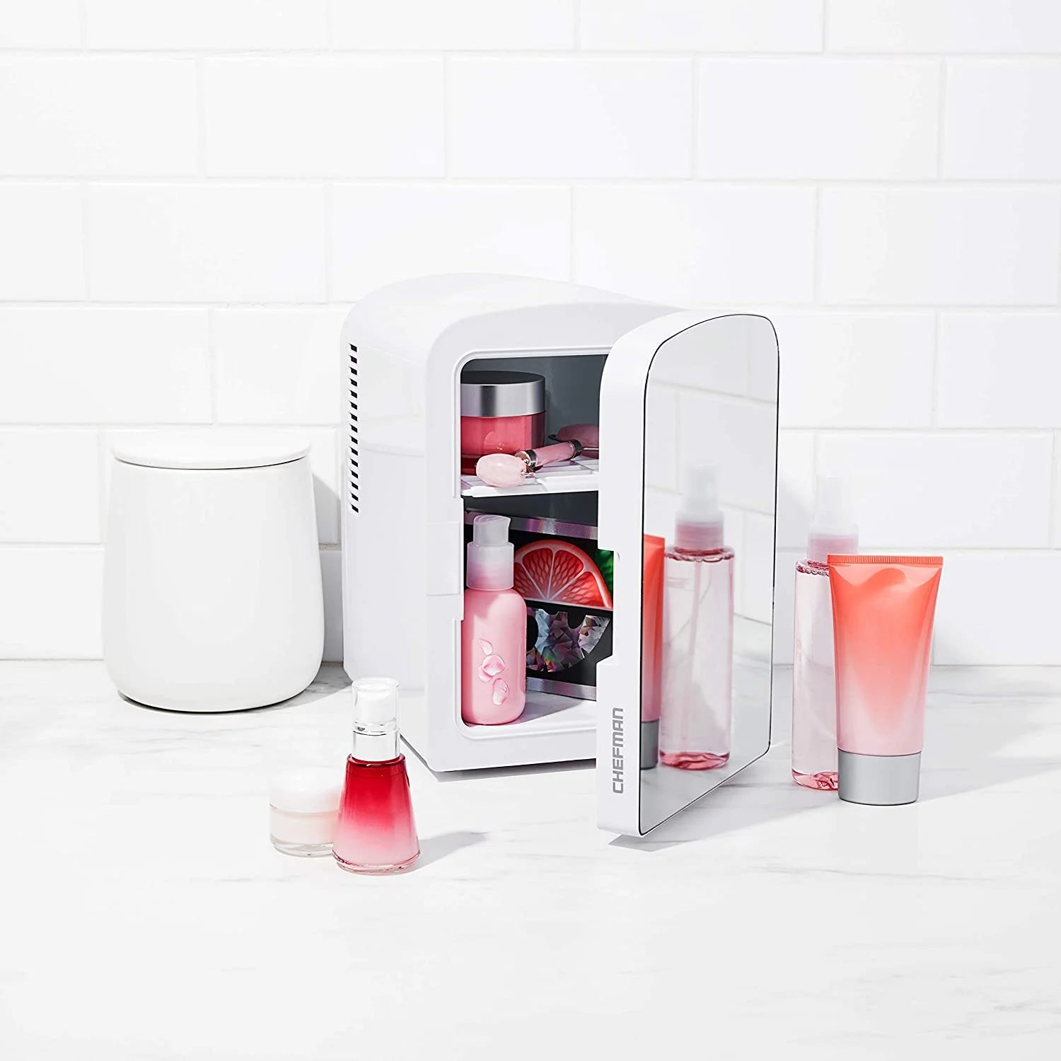 Chefman Portable Mirrored 4L Mini Fridge with Heating and Cooling, Pink R63610