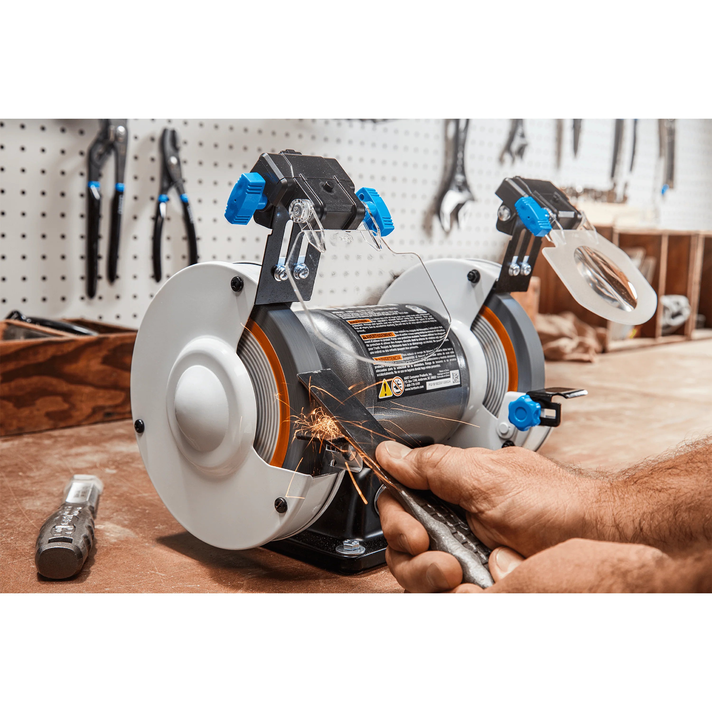 HART 6-inch 2.1-Amp Bench Grinder S227