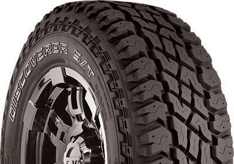 Cooper Discoverer S/T Maxx All Terrain LT30X9.50R15 104Q C Light Truck Tire