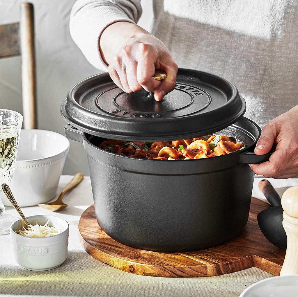 Matte Black Cast Iron Dutch Oven 5-qt Tall Cocotte Made in France S79006