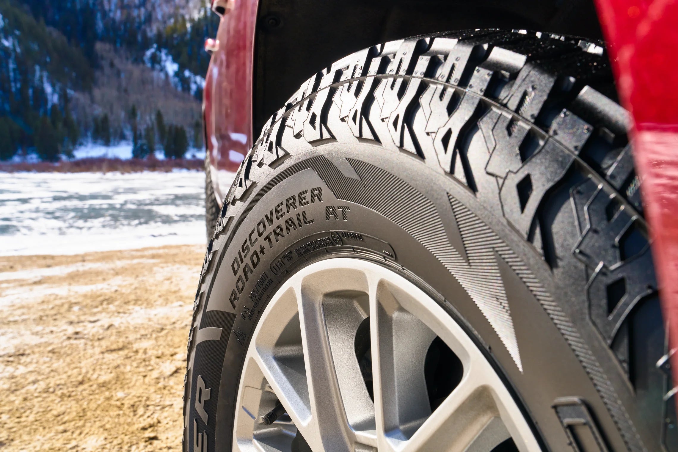 Cooper Discoverer Road+Trail AT 275/60R20 115H All-Terrain Tire I672