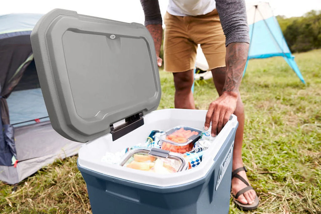 Coleman 316 Series 60QT Hard Chest Wheeled Cooler, Lakeside Blue E39508
